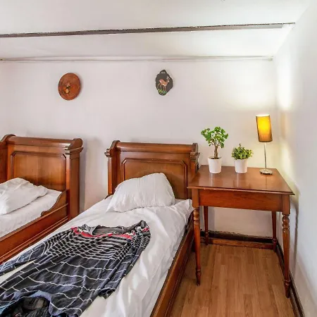 Characteristic Holiday In With Balcony Nyaraló