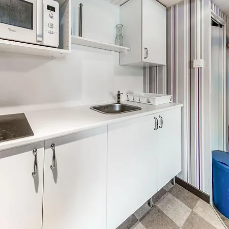 Characteristic Holiday In With Balcony Nyaraló