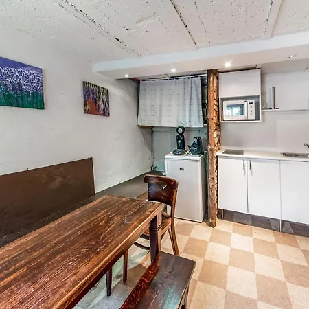 Nyaraló Characteristic Holiday In With Balcony Cherain