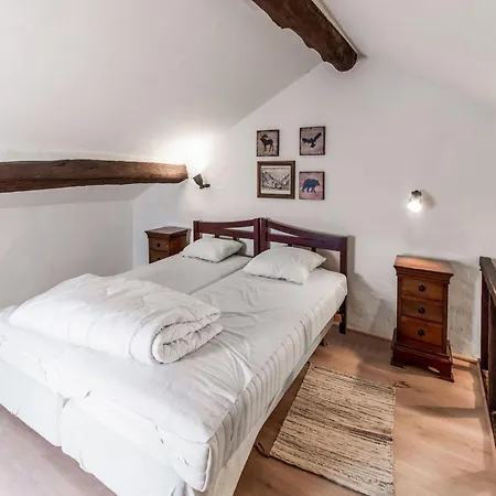 Nyaraló Characteristic Holiday In With Balcony