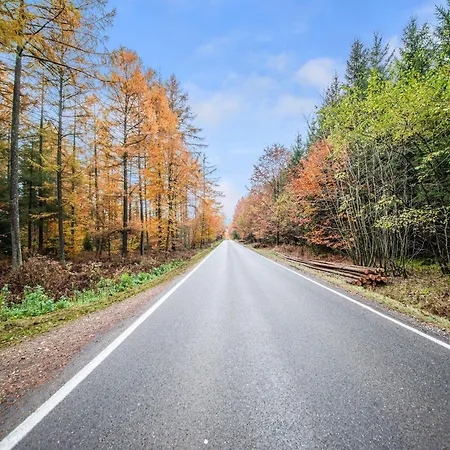 Nyaraló Characteristic Holiday In With Balcony Cherain